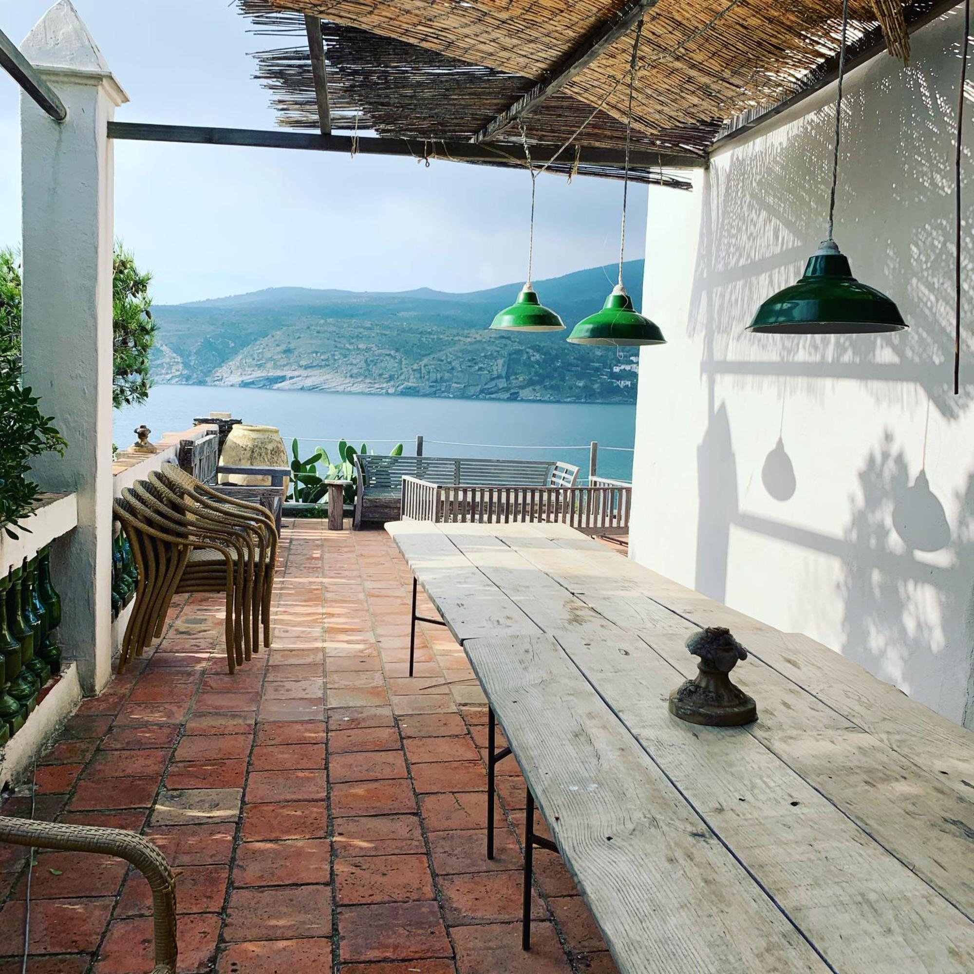 Isla Privada En Cadaques De Ensueno Con 11 Habitaciones Dobles Con Bano Privado Y Piscina Eksteriør billede