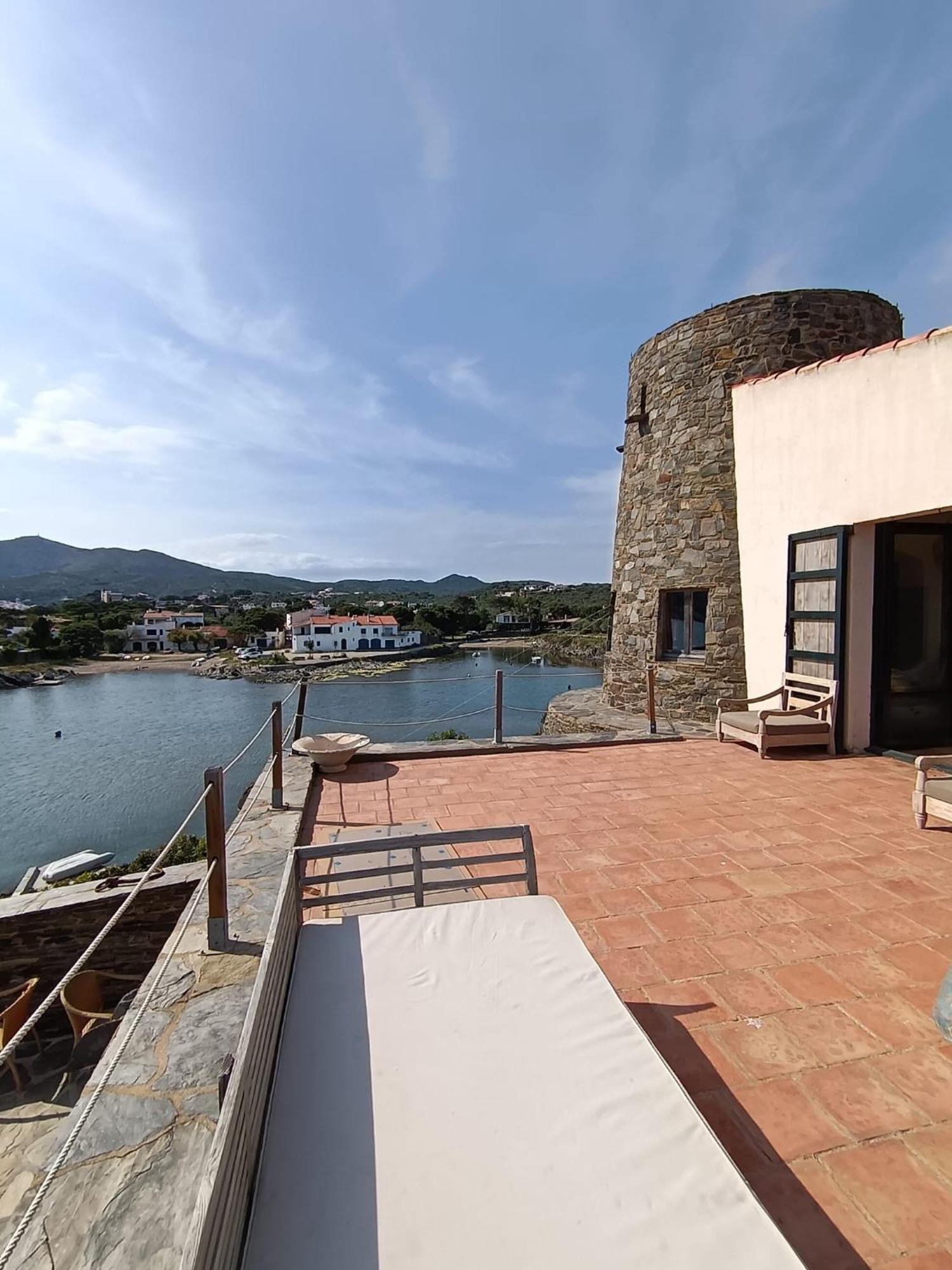 Isla Privada En Cadaques De Ensueno Con 11 Habitaciones Dobles Con Bano Privado Y Piscina Eksteriør billede