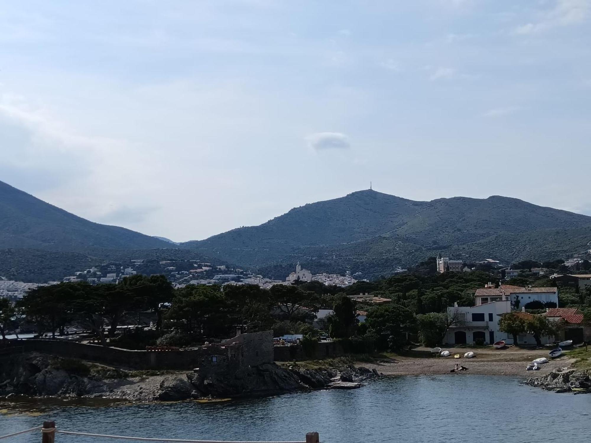 Isla Privada En Cadaques De Ensueno Con 11 Habitaciones Dobles Con Bano Privado Y Piscina Eksteriør billede